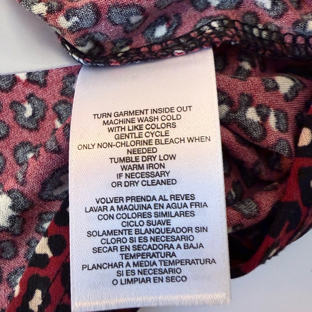 Anne Klein Cheetah Print Top | Size M - Picture 4 of 5